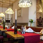 Deutscher Hof 3* Trier