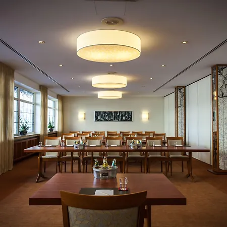 Hotel Deutscher Hof 3*