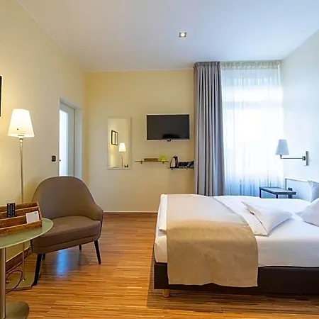 Deutscher Hof 3*