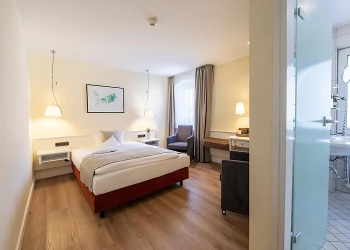 杜特斯赫尔酒店