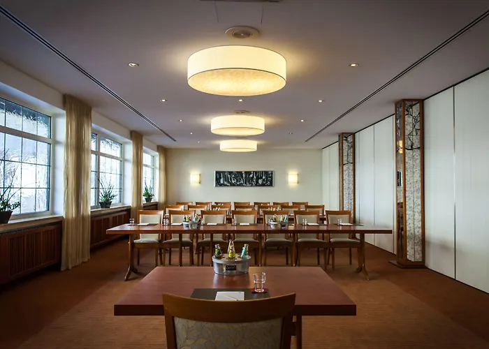 Hotel Deutscher Hof 3*