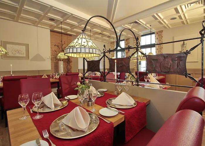 Deutscher Hof Hotel 3*